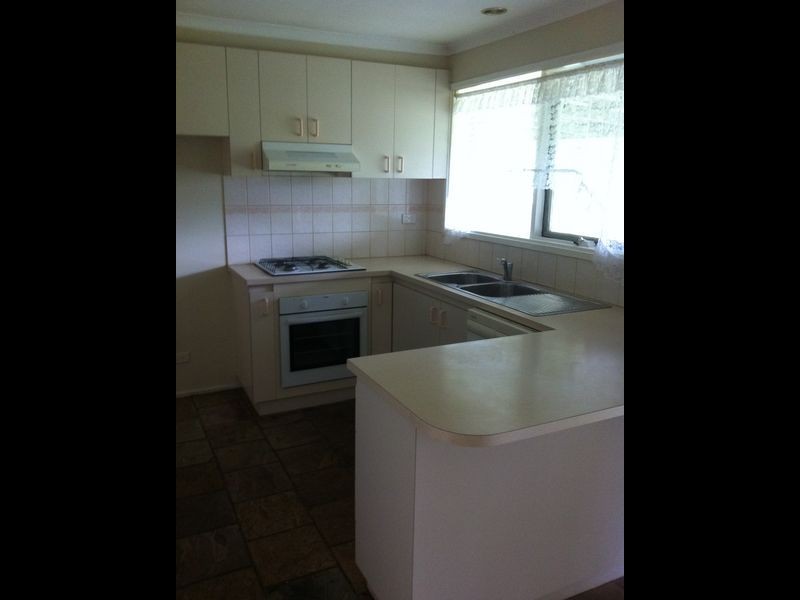 34 Cheviot Avenue, Berwick VIC 3806