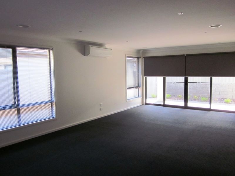 6 Lindeman Street, Berwick VIC 3806