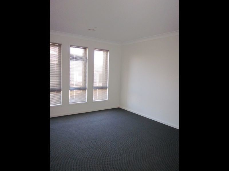 6 Lindeman Street, Berwick VIC 3806