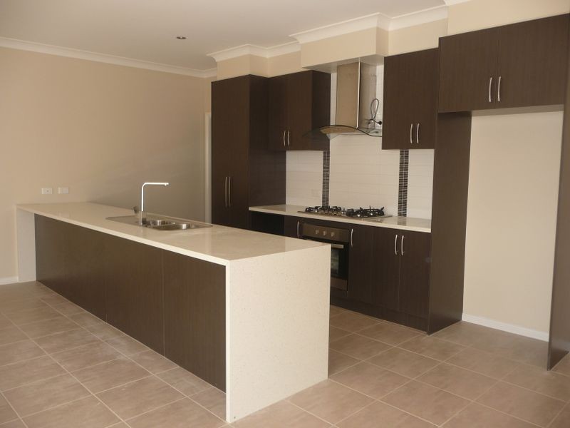 48 Jamieson Way, Berwick VIC 3806