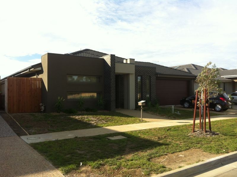 10 Long Street, Cannons Creek VIC 3977