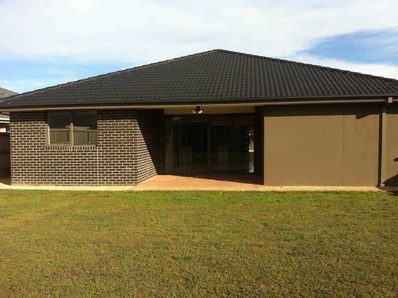 10 Long Street, Cannons Creek VIC 3977