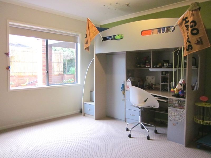 19 Skipperstone Glen, Narre Warren South VIC 3805