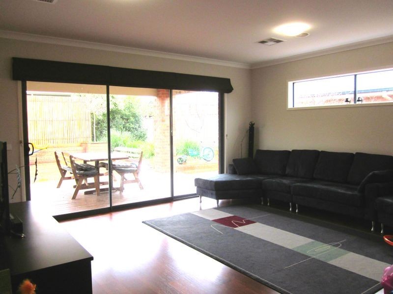 19 Skipperstone Glen, Narre Warren South VIC 3805