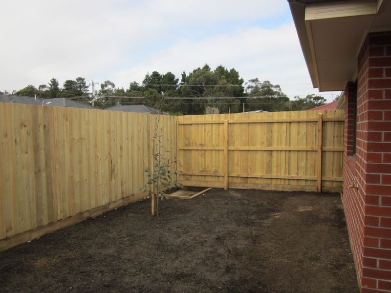 4/9 Warrenwood Place, Langwarrin VIC 3910