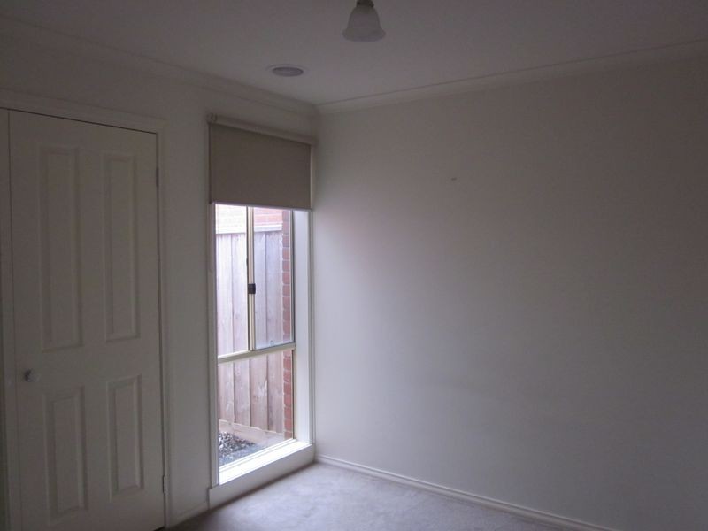 1 McCallum Drive,, Cranbourne VIC 3977