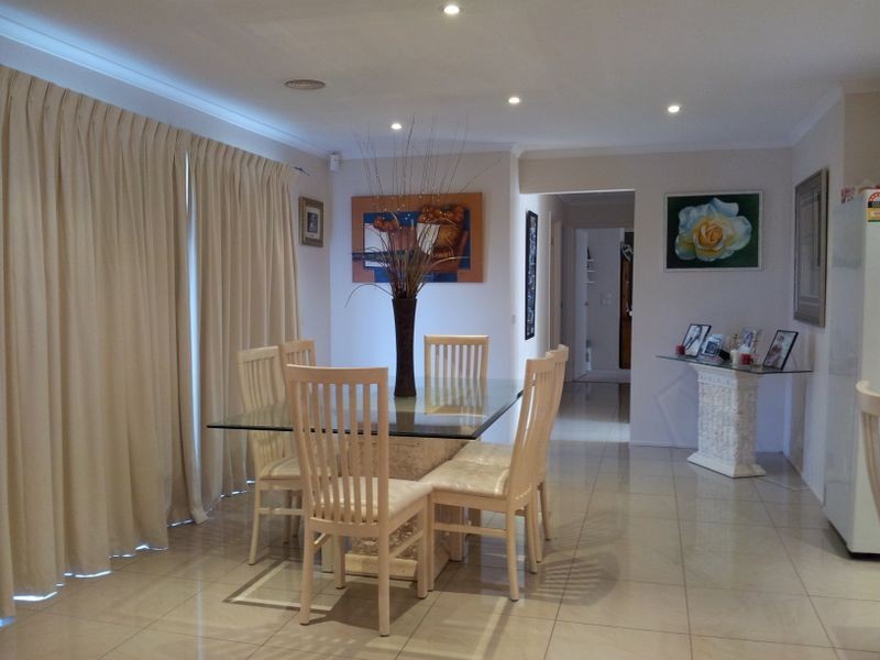 9 Hartsmere Drive, Berwick VIC 3806