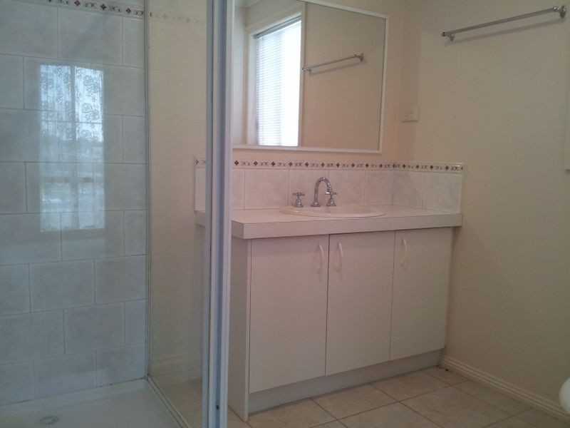 75 Bemersyde Drive, Berwick VIC 3806