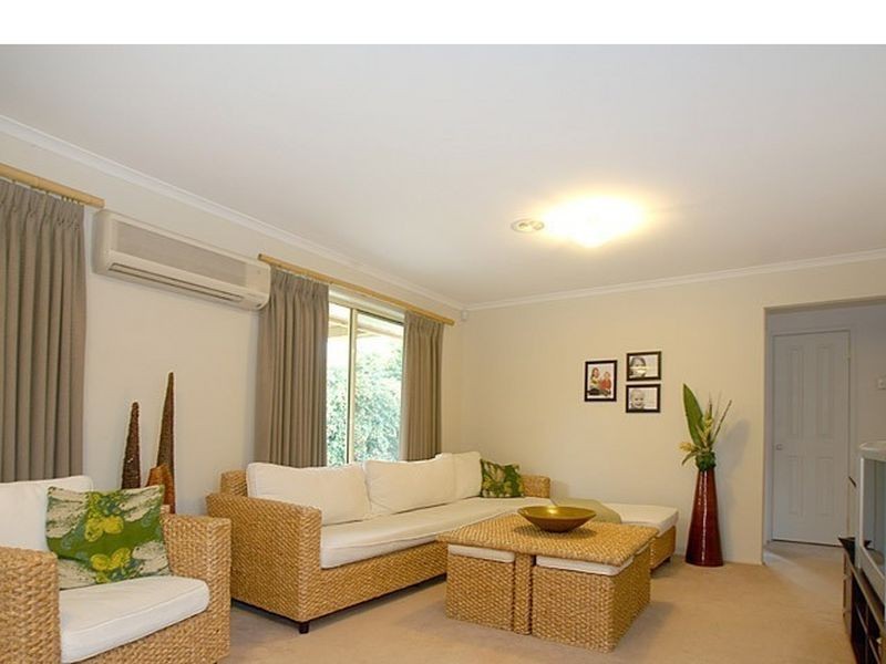 6 Turella Close, Berwick VIC 3806