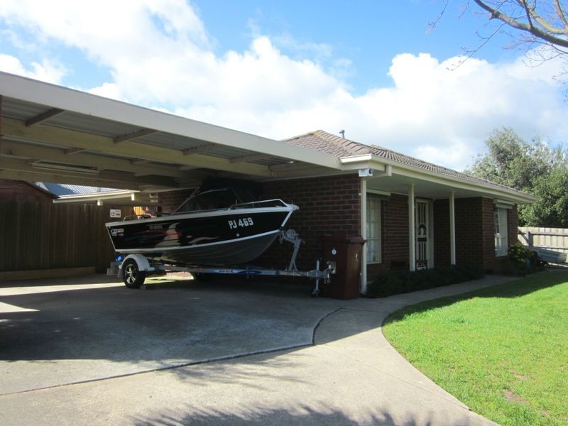 16 Sabre Court, Narre Warren VIC 3805