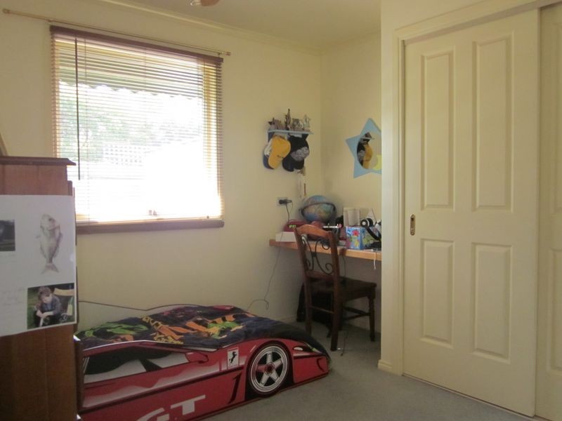 16 Sabre Court, Narre Warren VIC 3805