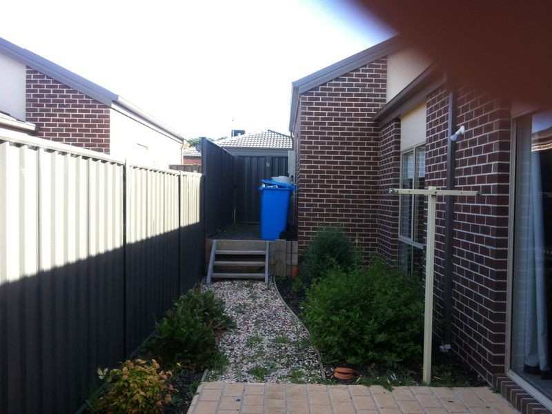 14 Tolpis Lane, Cranbourne North VIC 3977