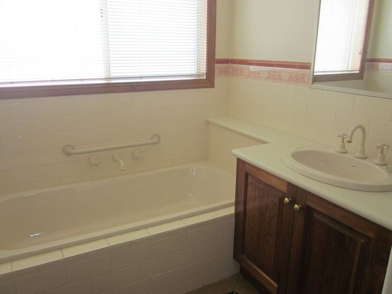 28a Mansfield Street, Berwick VIC 3806