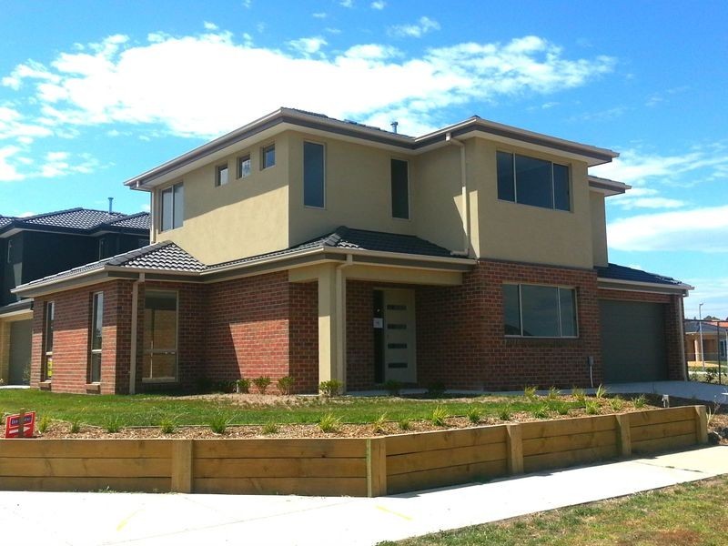 1/1 Alkoomi Court, Lynbrook VIC 3975