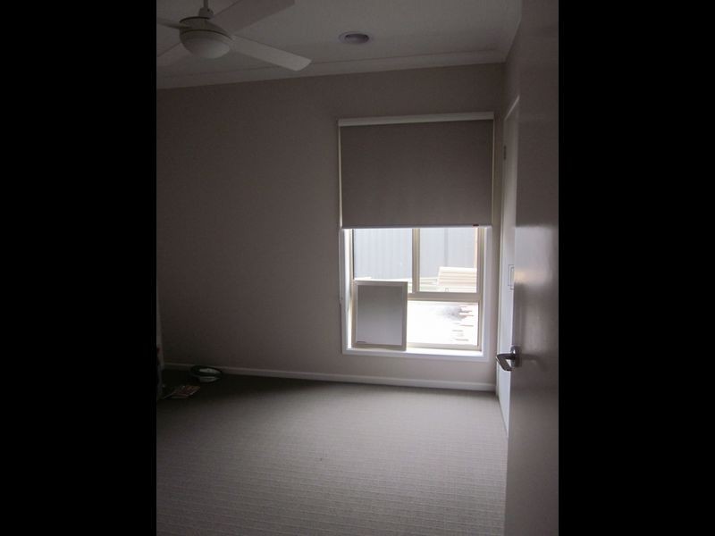 5 Black Forest Way, Clyde North VIC 3978