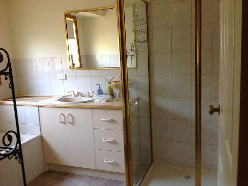 25 Balmain Drive, Berwick VIC 3806