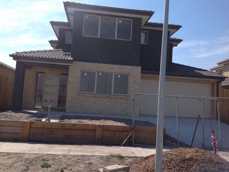 22 Epsilon Way, Lynbrook VIC 3975