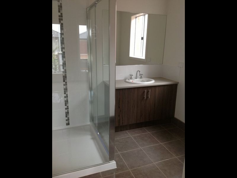 20 Ventasso Street, Clyde North VIC 3978