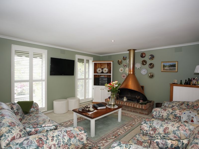 11 Elgin Street, Berwick VIC 3806