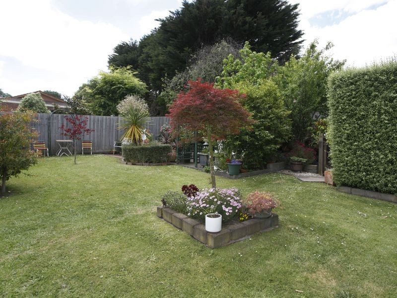 11 Elgin Street, Berwick VIC 3806