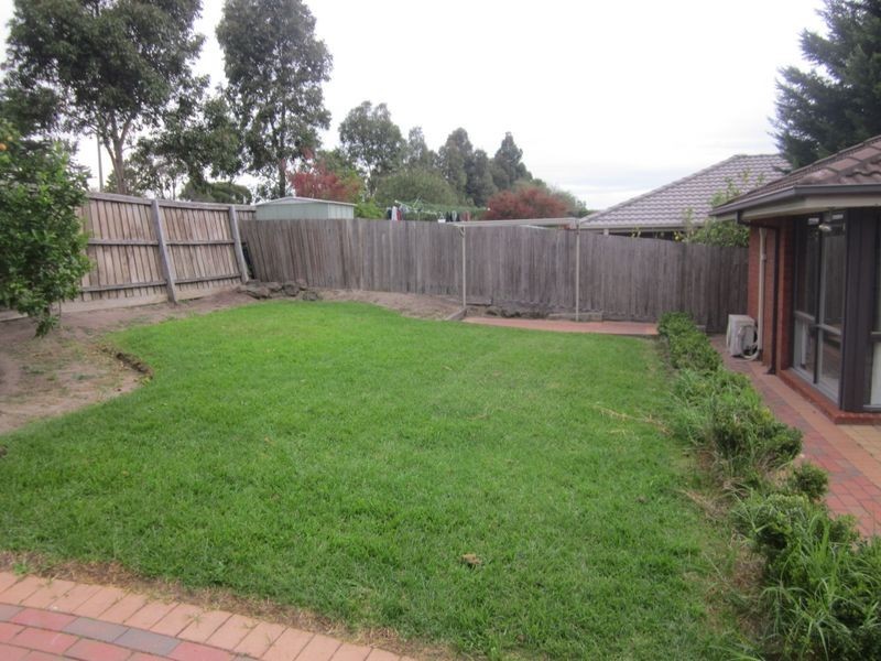 9 Karrum Karrum Court, Narre Warren South VIC 3805