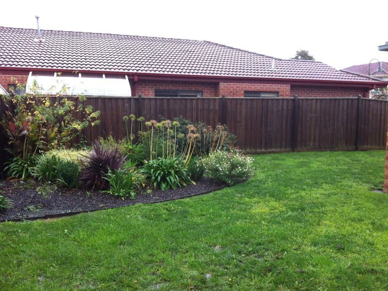 16 Emperor Road, Berwick VIC 3806