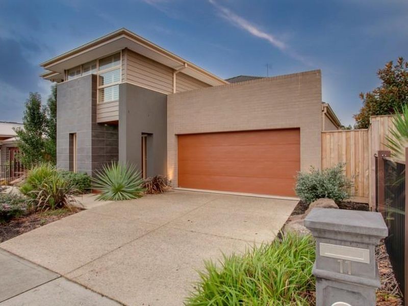 11 Kooyong Drive, Officer VIC 3809