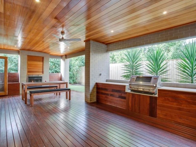 11 Kooyong Drive, Officer VIC 3809