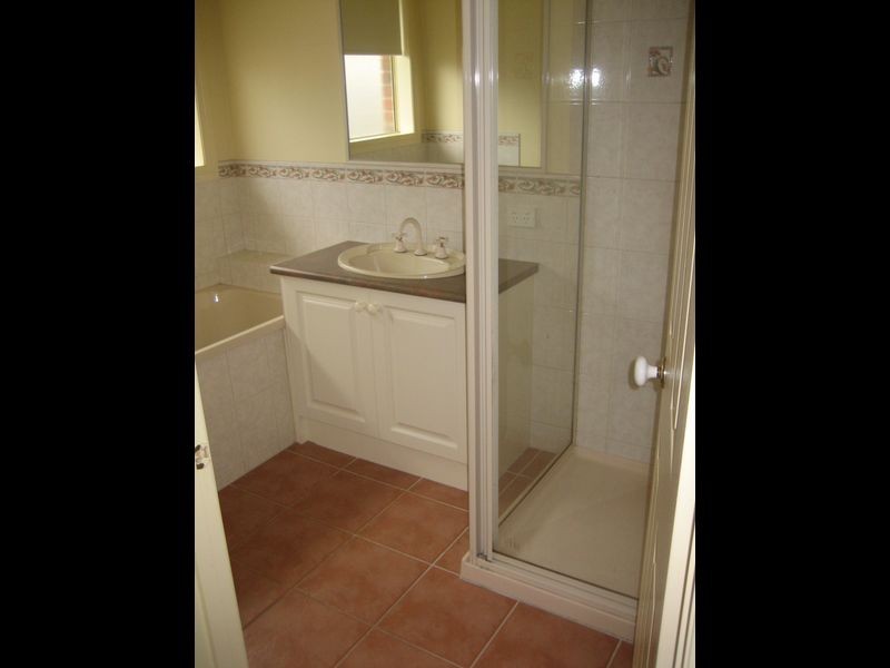 2 Wahgunyah Crescent, Langwarrin VIC 3910