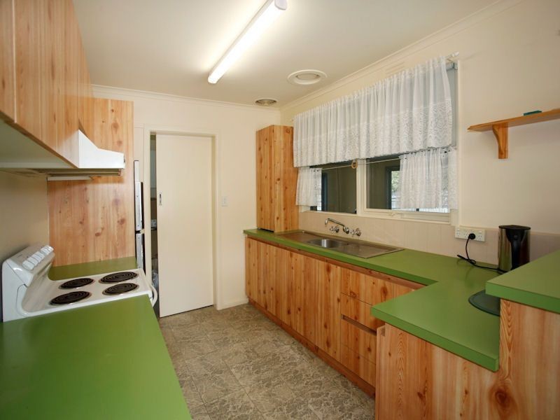 4 Anne Street, Beaconsfield VIC 3807