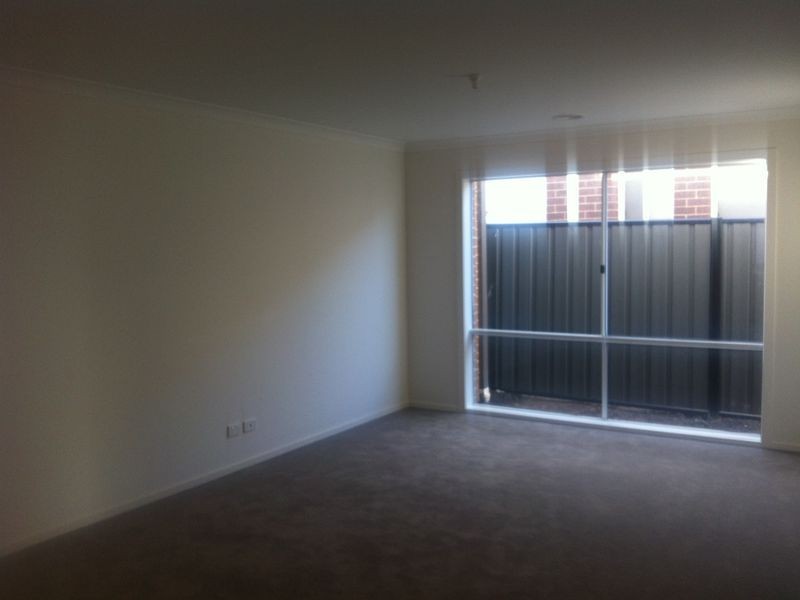 Lot 932 Ventasso Street, Clyde North VIC 3978