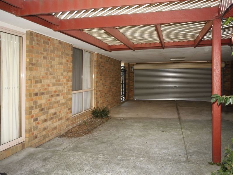 28 Chirnside Road, Berwick VIC 3806