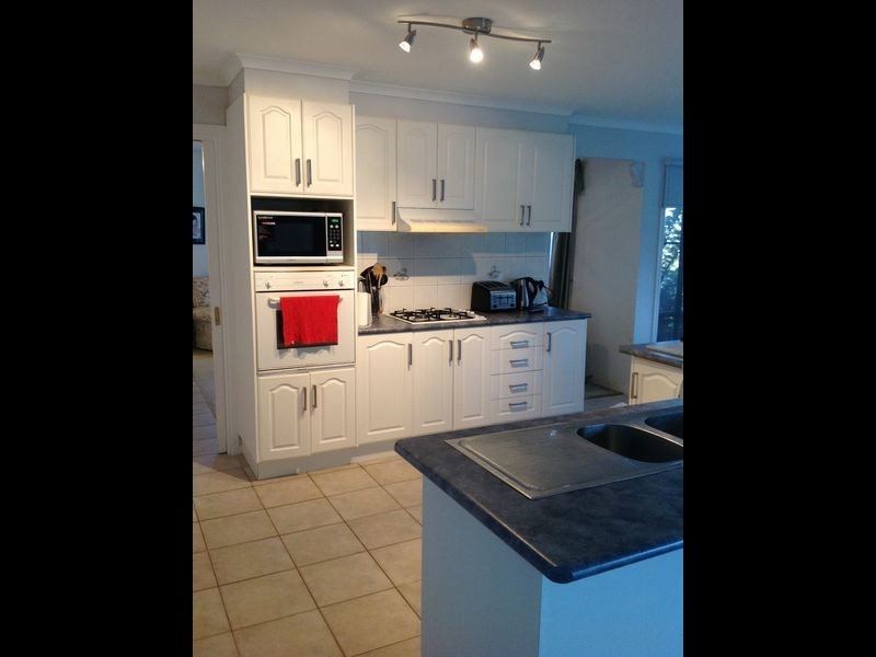 17 Fieldhouse Lane, Berwick VIC 3806