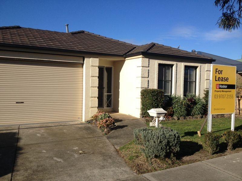 77 Springfield Drive, Narre Warren VIC 3805