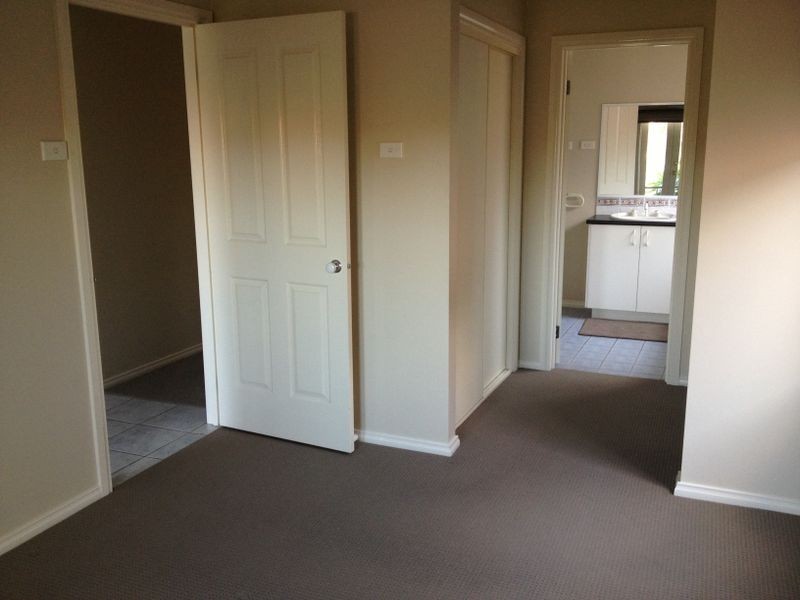 34 The Avenue, Narre Warren South VIC 3805