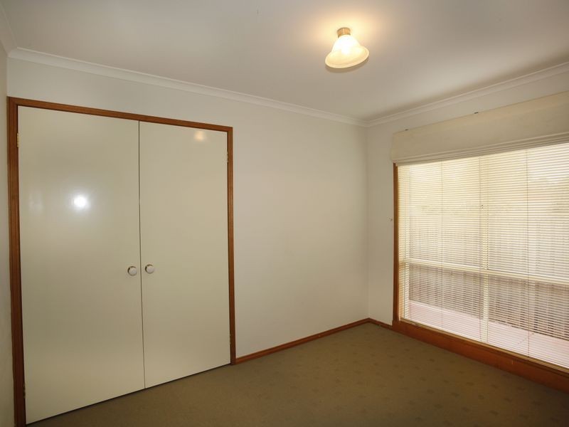 2 Curringa Close, Berwick VIC 3806
