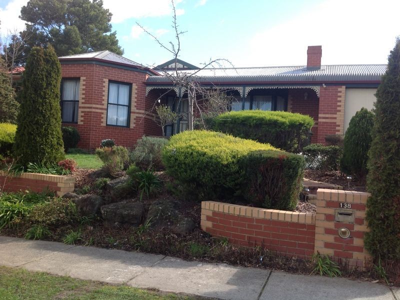 138 Earlsfield Drive, Berwick VIC 3806
