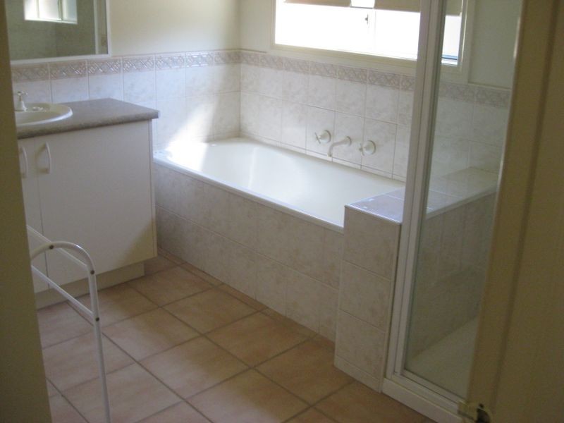 9 Hatten Place, Berwick VIC 3806