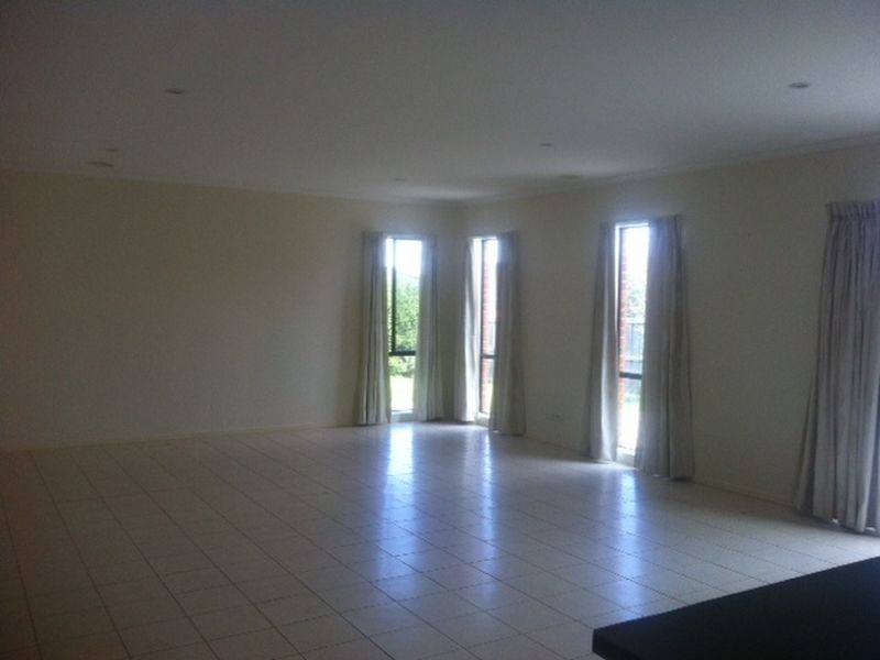 13 Haverbrack Drive, Berwick VIC 3806