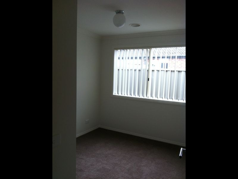 7 Newcastle Way, Langwarrin VIC 3910