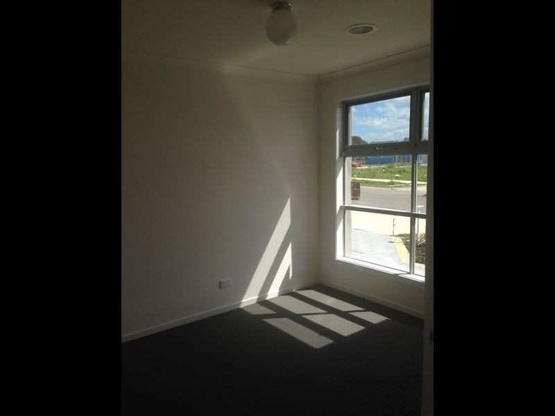 4 Romina Drive, Langwarrin VIC 3910