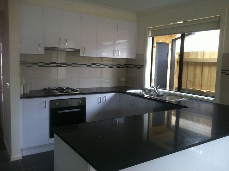 7/30 Warrenwood Place, Langwarrin VIC 3910