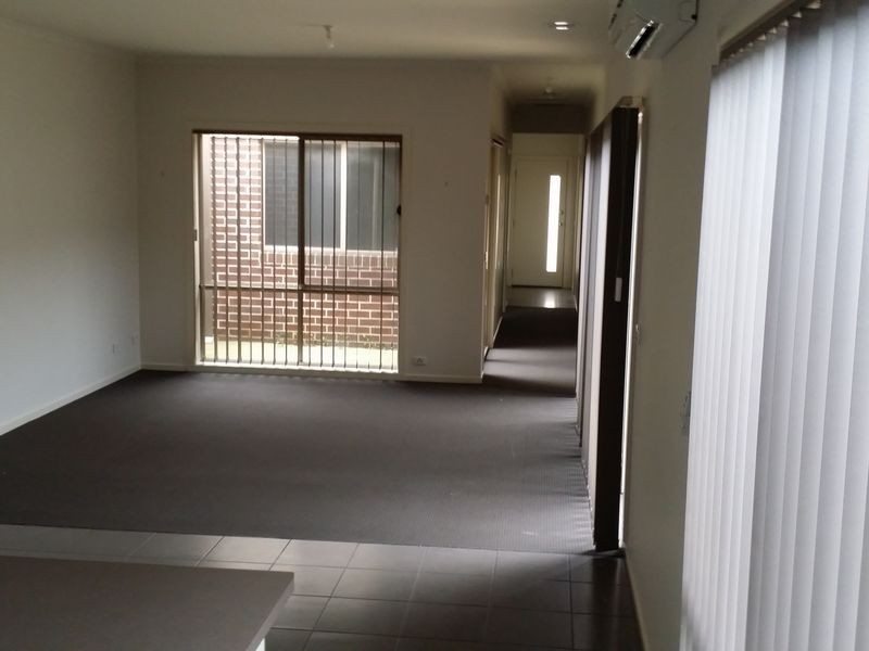 14 Tolpis Lane, Cranbourne VIC 3977