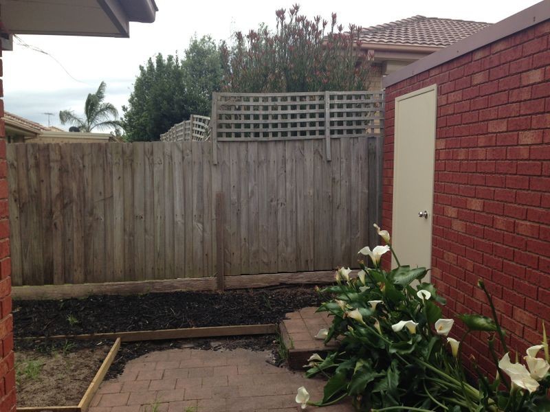 4/18 Huntingtower Crescent, Langwarrin VIC 3910