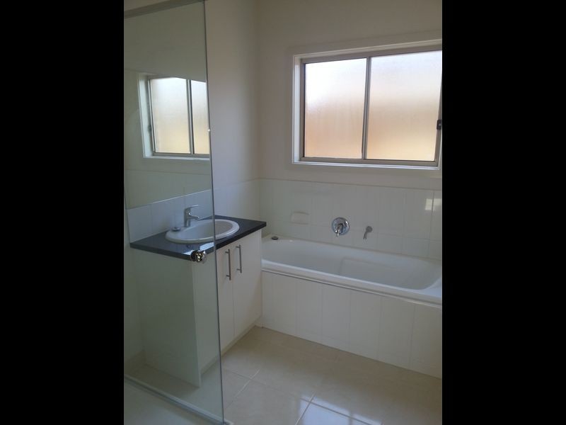 31 Viridian Avenue, Officer VIC 3809