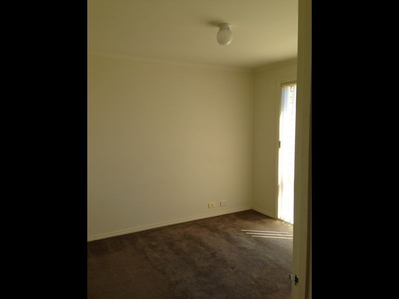 1/60 Sunnyvale Drive, Langwarrin VIC 3910