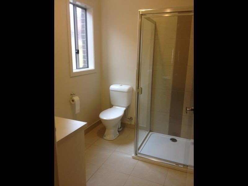 21 Barwon Street, Clyde North VIC 3978