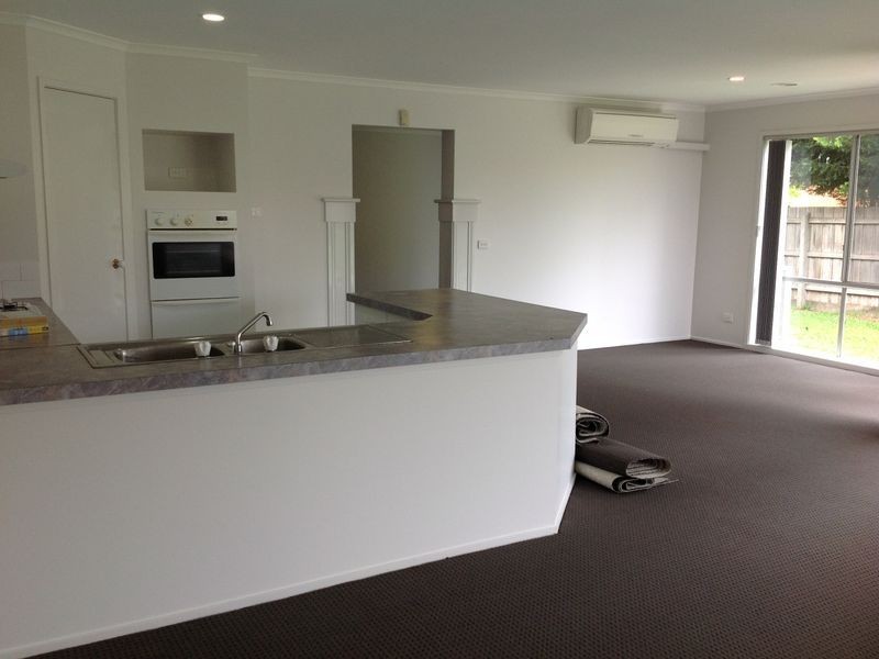 6 Lighthorse Crescent, Narre Warren South VIC 3805