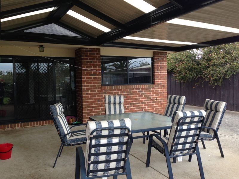 16 Edgbaston Circuit, Berwick VIC 3806