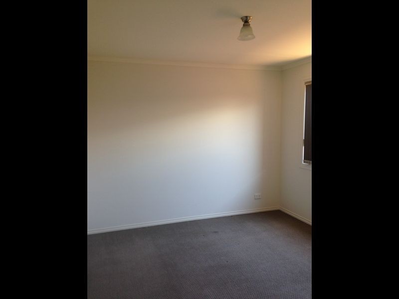 13 St Mellion Court, Cranbourne VIC 3977